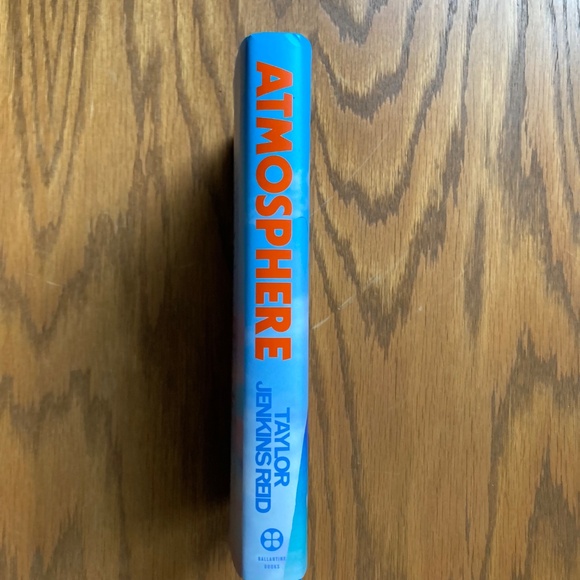 Atmosphere by Taylor Jenkins Reid [Hardcover Book] - Picture 3 of 4